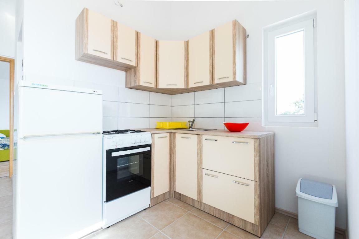 Apartmani Filip Mandre Exterior foto